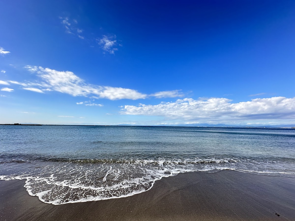 葉山 一色海岸〜森戸神社 海と神社の散歩 の写真 2
