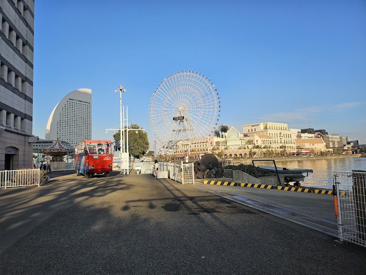 みなとみらい ウォーターフロント散歩 の写真 2