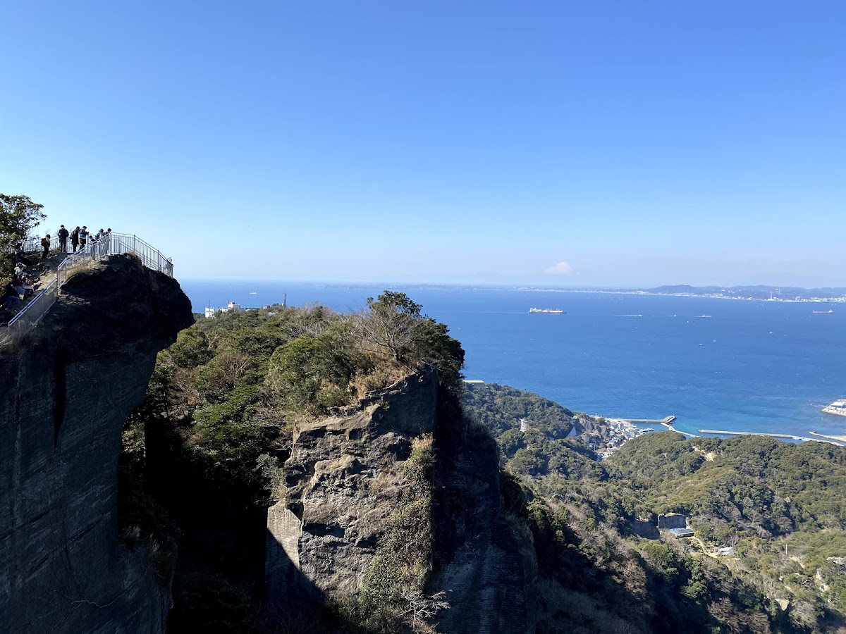 鋸山 日本寺 地獄のぞきと大仏の絶景 の写真 2