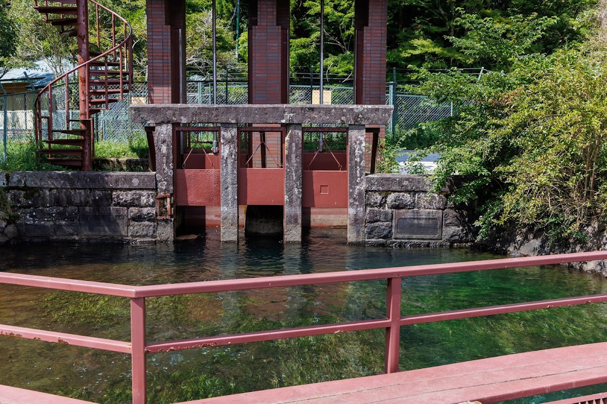 深良水門(折り返し)