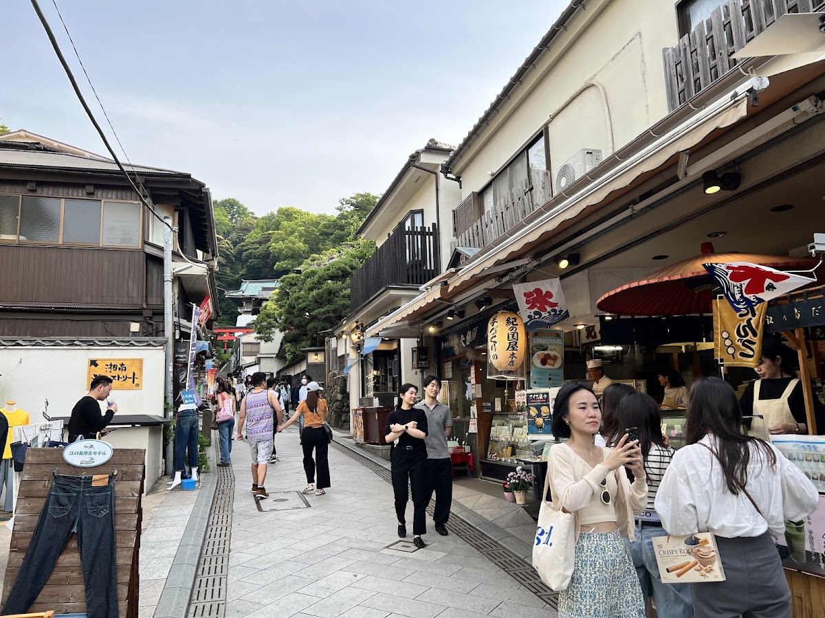 仲見世通り〜江島神社