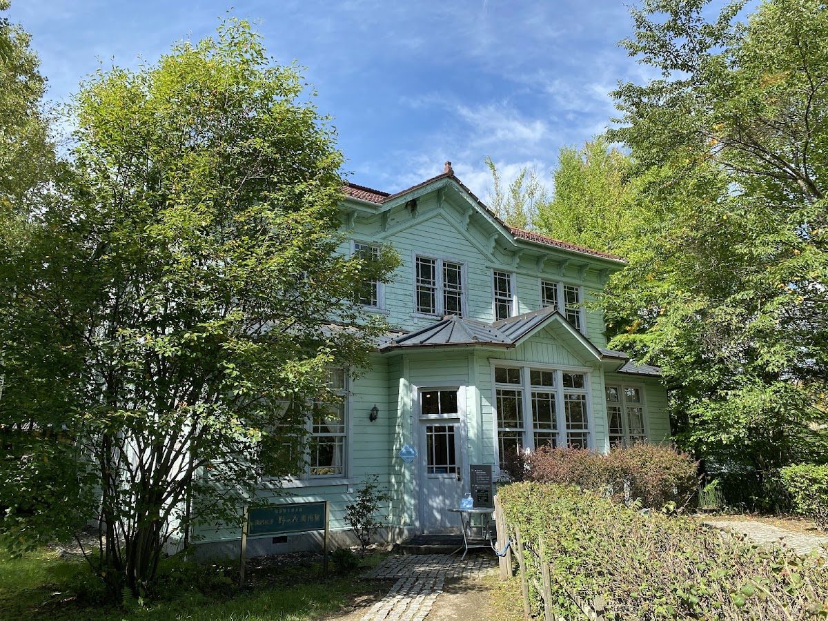 深沢紅子野の花美術館周辺