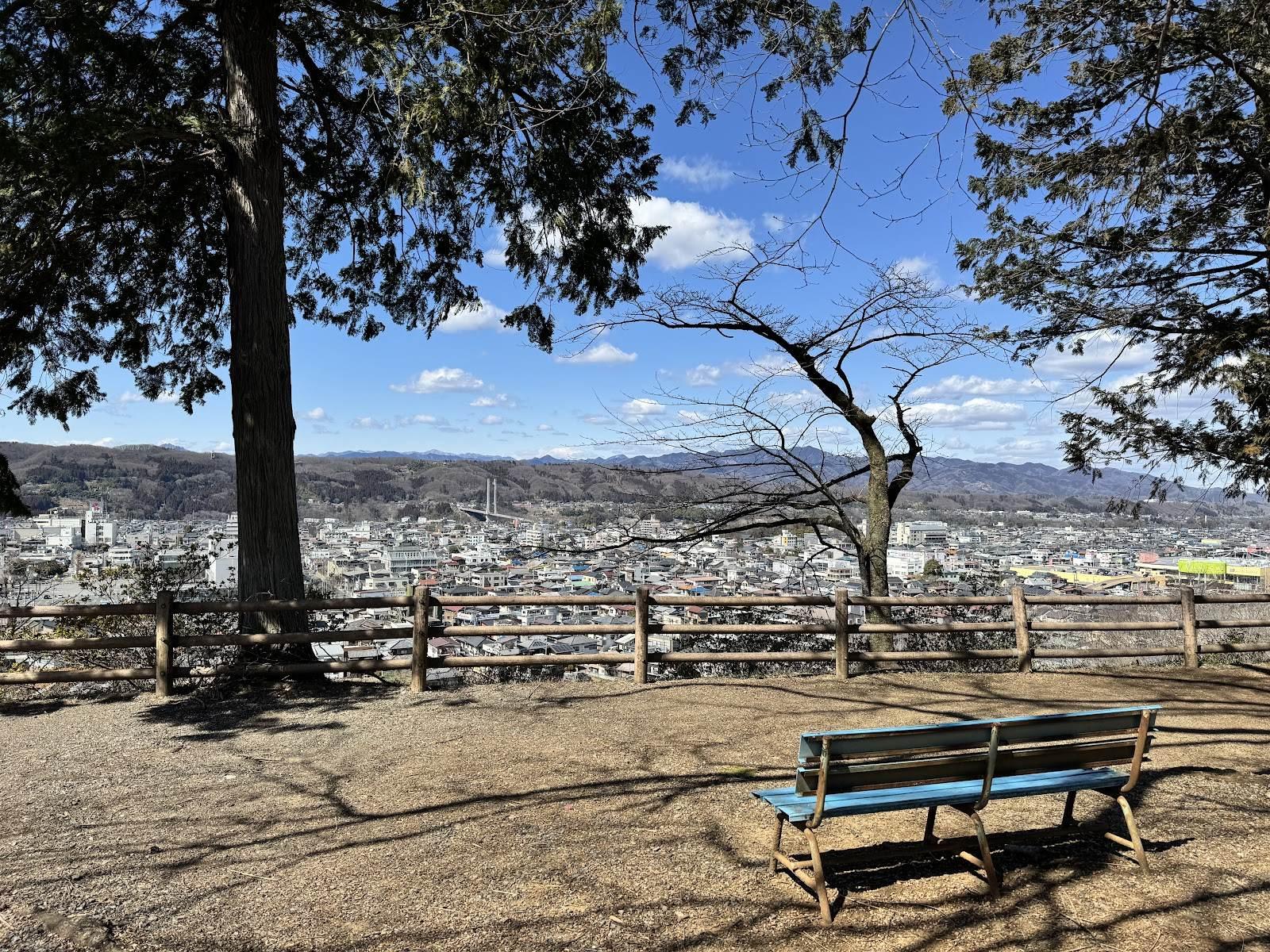 羊山公園 見晴らしの丘