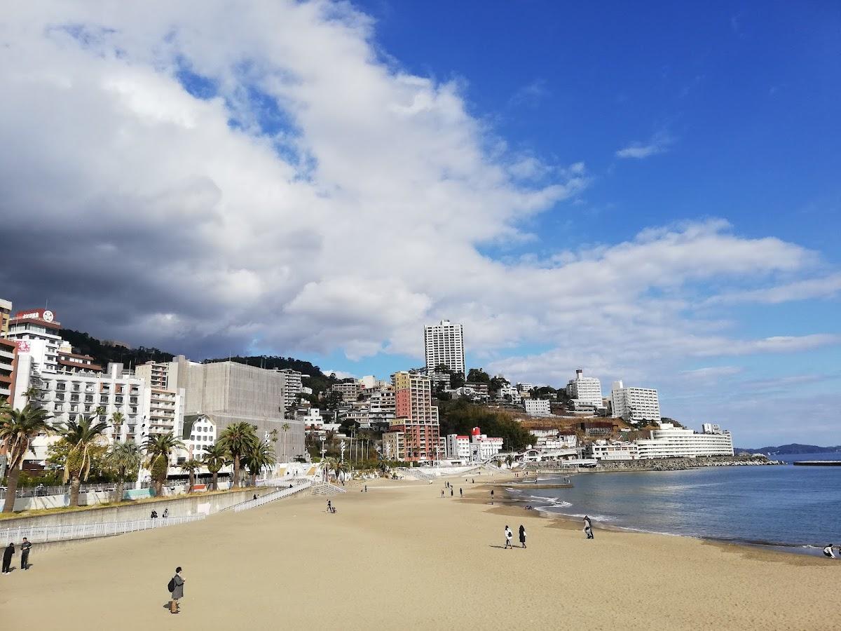 熱海 糸川桜とサンビーチの海辺散歩 の写真 2