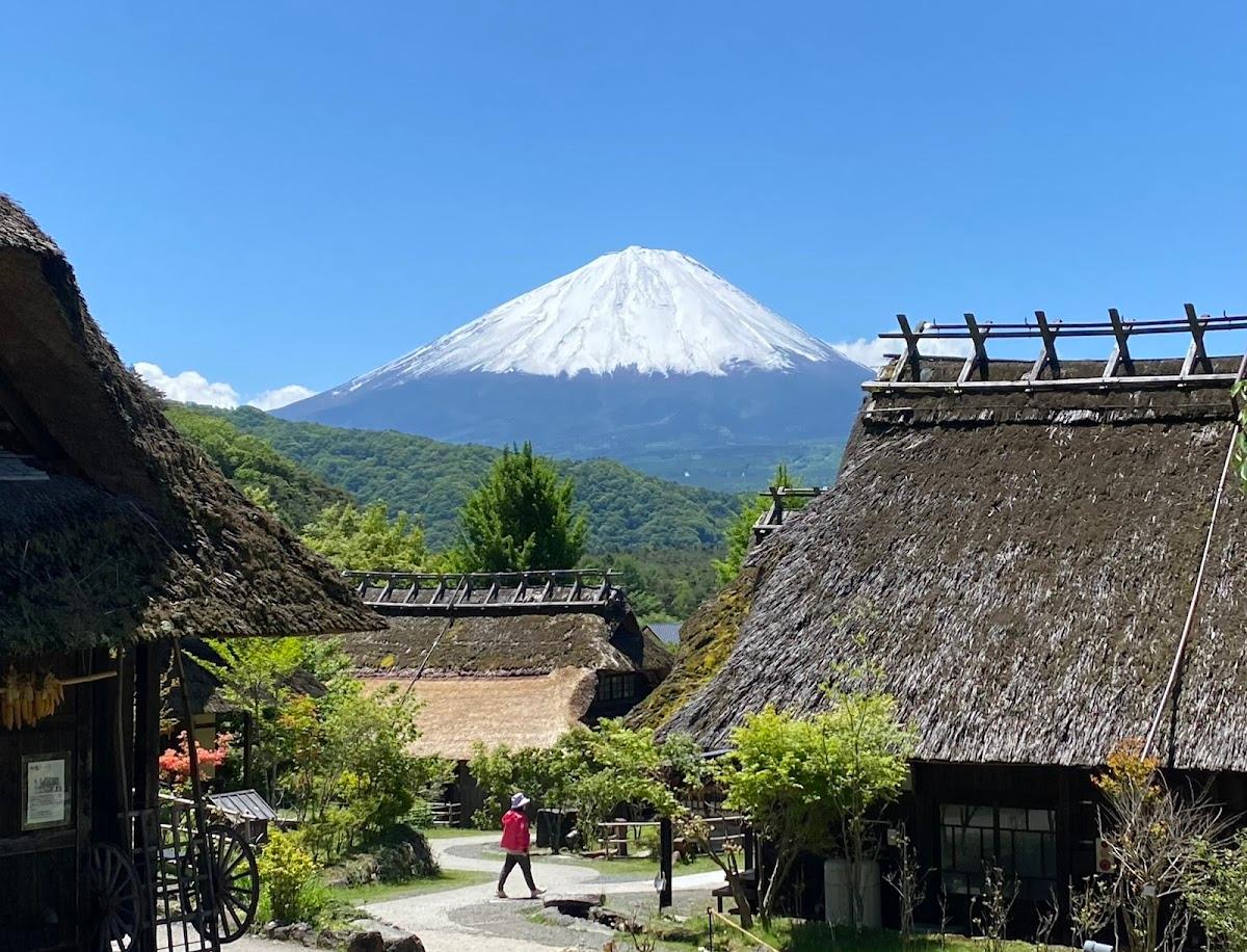 西湖いやしの里根場 茅葺き集落