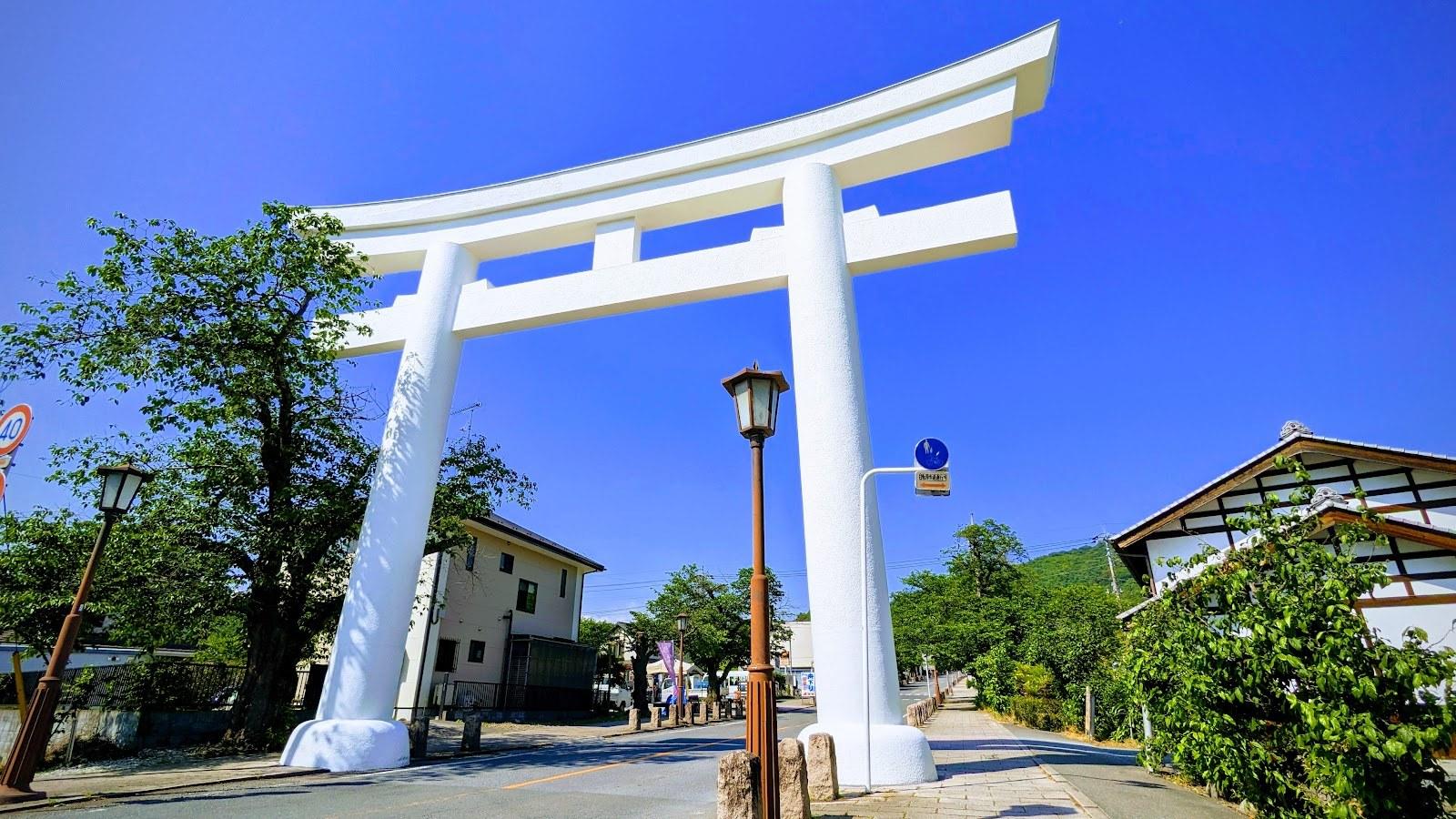 寳登山神社 参道