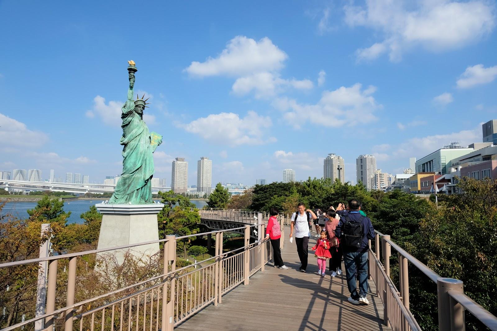 お台場 自由の女神像